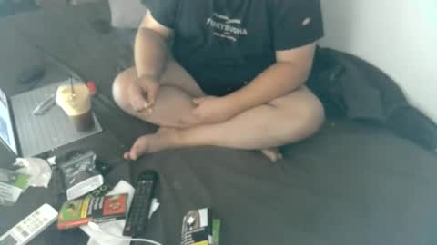 bedroomvibe online show from 12-22-25, 10:45