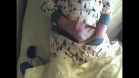 Snapshot of bedwetboy chatting on 01-12-25, 10:56 Bedwetboys online show from 01-12-25, 10:56