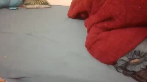 Snapshot of beebaby_xx chatting on 09-18-25, 10:01 beebaby_xx online show from 09-18-25, 10:01