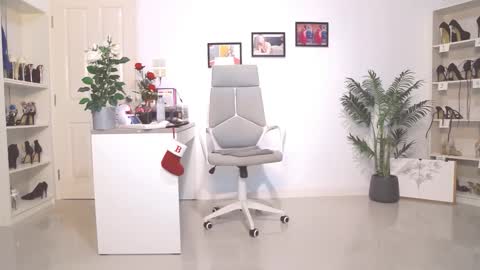 Bee if you ever see the girl who can take 12 inch all the way inside the ass try me online show from 01-16-25, 03:23