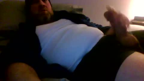 beekstar online show from 12-14-25, 03:01