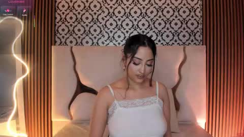 BELLA online show from 03-05-26, 01:12