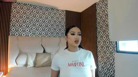 Snapshot of beella_tay1 chatting on 05-07-26, 12:10 BELLA online show from 05-07-26, 12:10