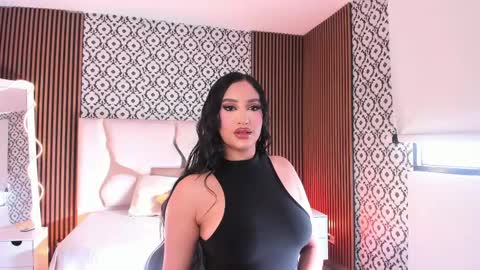 Snapshot of beella_tay1 chatting on 06-09-26, 12:06 BELLA online show from 06-09-26, 12:06