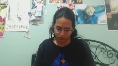 Snapshot of beentage chatting on 01-10-25, 04:01 Alex online show from 01-10-25, 04:01