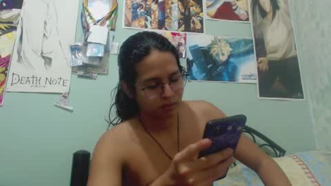 Snapshot of beentage chatting on 01-13-25, 03:45 Alex online show from 01-13-25, 03:45