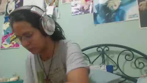 Snapshot of beentage chatting on 01-15-25, 06:01 Alex online show from 01-15-25, 06:01