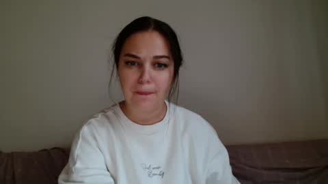 Snapshot of behappy4self chatting on 10-11-25, 06:23 fuckharddadyback online show from 10-11-25, 06:23