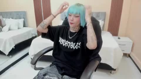 Snapshot of bela_craxkerr chatting on 06-15-26, 12:51 Bela online show from 06-15-26, 12:51