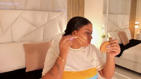 Bela online show from 06-18-26, 05:41