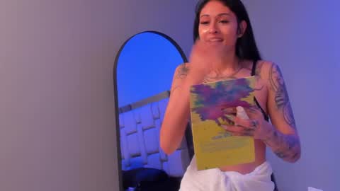 Bella online show from 06-24-26, 04:33