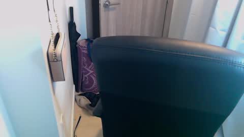 Belinda online show from 12-17-24, 05:04