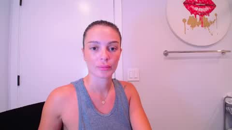 Snapshot of bell_kim chatting on 05-31-26, 01:03 Bell kim online show from 05-31-26, 01:03