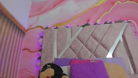 Melanie  online show from 02-19-26, 10:33