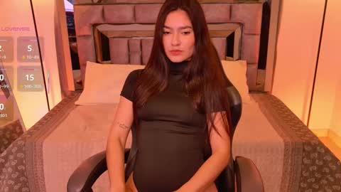 Bella  online show from 02-06-26, 02:09