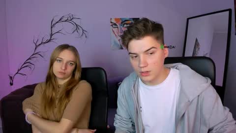 Snapshot of bella_cute12 chatting on 11-08-25, 01:11 Bella online show from 11-08-25, 01:11