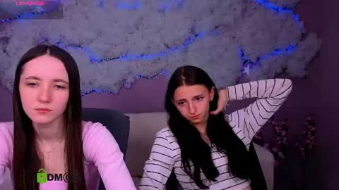 Bella online show from 06-18-26, 07:51