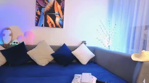 Bella online show from 03-16-26, 08:02