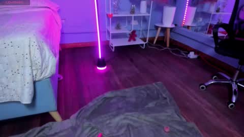  Bella  online show from 02-27-26, 04:01