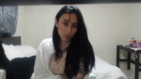 bella_luna34 online show from 03-03-26, 11:43