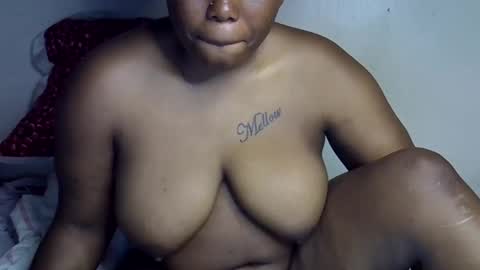 bella_noire1 online show from 06-08-26, 08:53