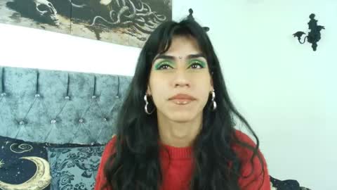 Snapshot of bella_poisonous chatting on 05-08-26, 01:44 Bella online show from 05-08-26, 01:44