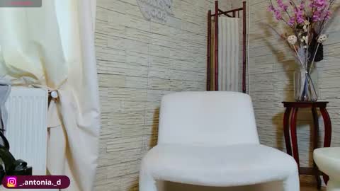 bella_posh online show from 02-08-26, 07:45