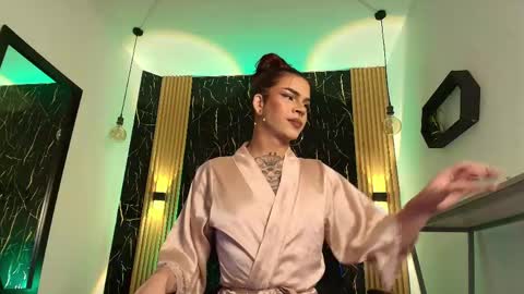     online show from 04-13-26, 08:25