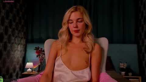 Bella online show from 10-07-25, 12:41