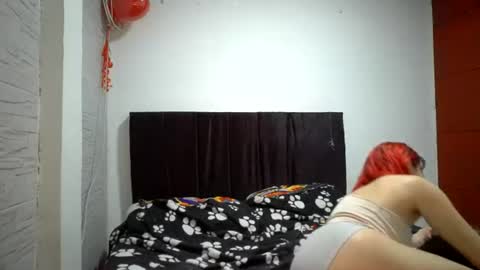 Snapshot of bella_thorne1999 chatting on 06-14-26, 02:57 bella_thorne1999 online show from 06-14-26, 02:57