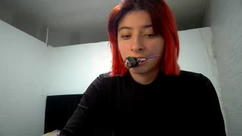 bella_thorne1999 online show from 07-02-26, 02:22