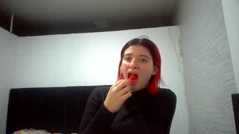 bella_thorne1999 online show from 07-04-26, 03:02