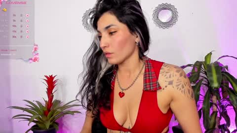 Bella online show from 01-30-25, 11:34