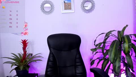 Bella online show from 02-08-25, 10:08