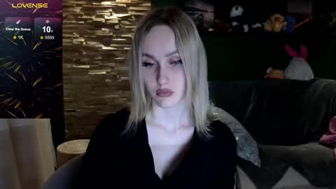 bella_villen online show from 02-21-26, 12:39