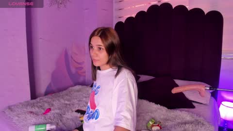 Bella Becca  online show from 12-29-24, 06:49