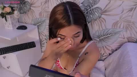 Bella Becca  online show from 01-28-25, 06:28