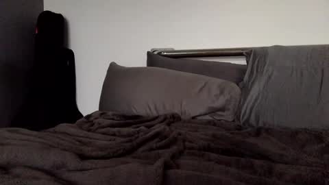 Bella online show from 02-13-25, 10:33