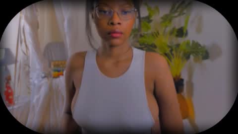 Bellah Blakes-Sarah Scrumptious Lee online show from 09-18-25, 02:13