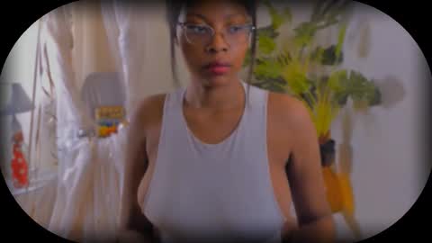 Bellah Blakes-Sarah Scrumptious Lee online show from 09-18-25, 03:36