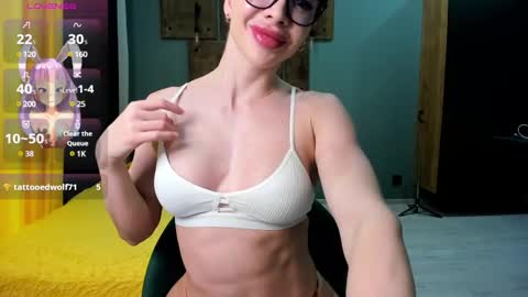 Bella online show from 12-22-24, 06:39