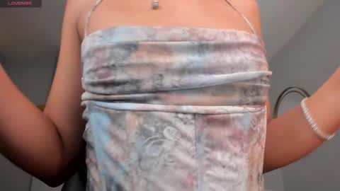  Bella C  online show from 10-27-25, 11:47