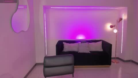  Bella C  online show from 11-22-25, 12:37