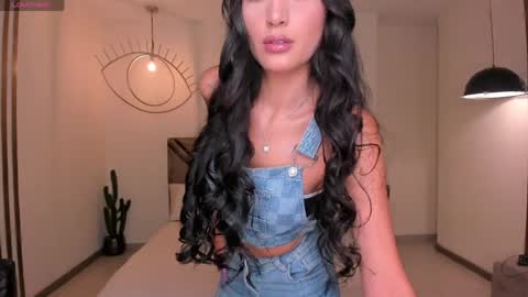  Bella C  online show from 04-06-26, 08:10