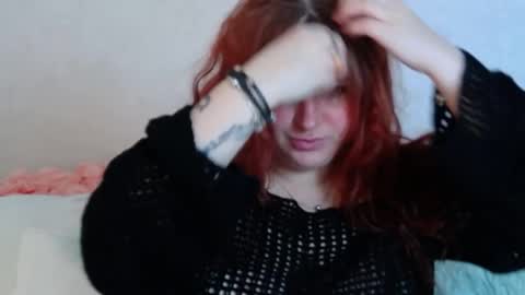 Snapshot of belladonnared chatting on 05-11-26, 03:34 Belladonna online show from 05-11-26, 03:34