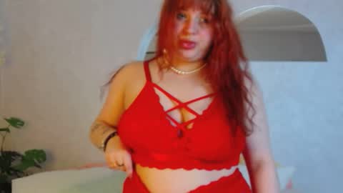 Snapshot of belladonnared chatting on 05-21-26, 03:35 Belladonna online show from 05-21-26, 03:35