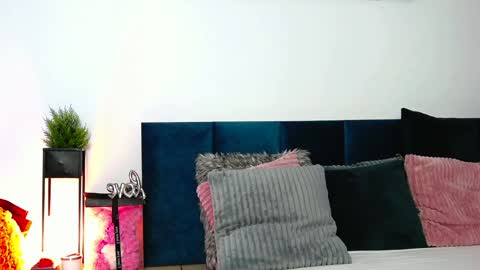 belladoyle online show from 01-17-25, 05:08