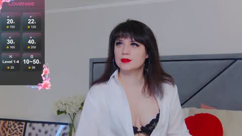 BellaHillss online show from 01-23-25, 08:04