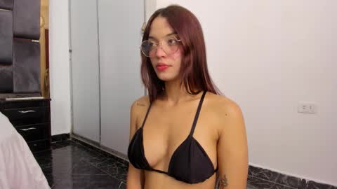 BELLA online show from 11-26-25, 12:17