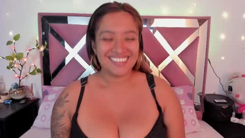 Snapshot of bellalumi chatting on 05-02-26, 03:55 bellalumi online show from 05-02-26, 03:55